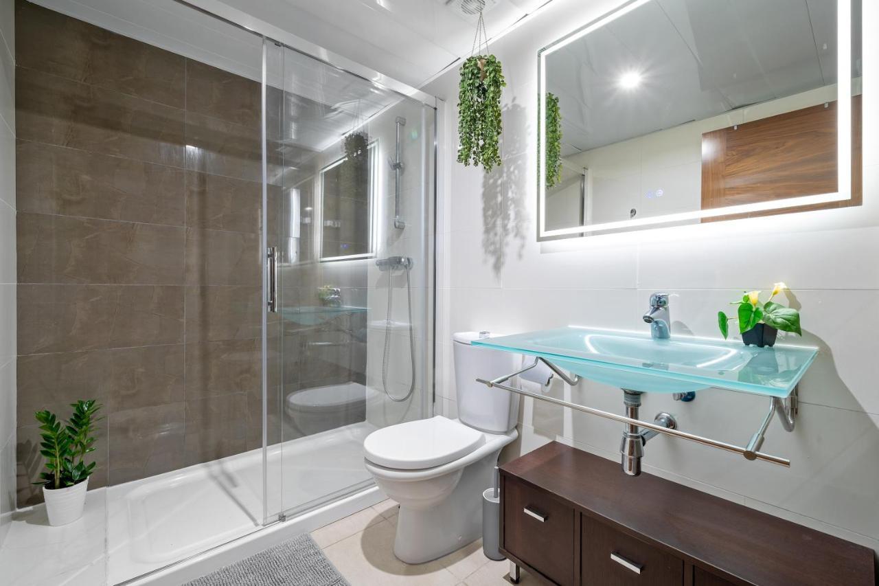 Hauzify I Panoramic Apartment